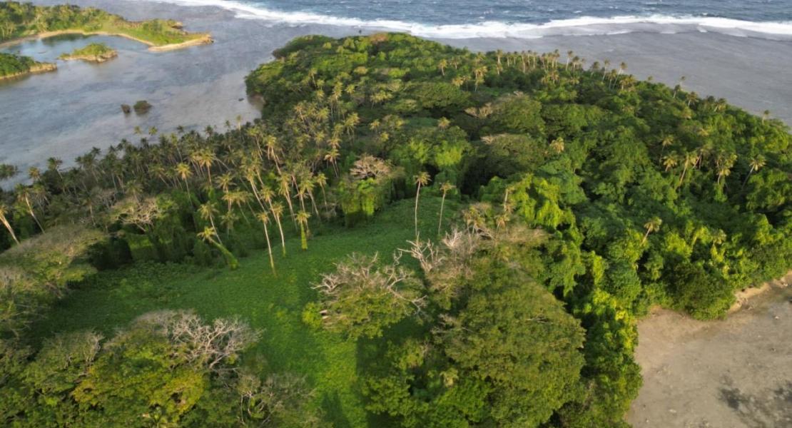 Ocean and beachfront property for sale in Savusavu, Vanua Levu, Fiji